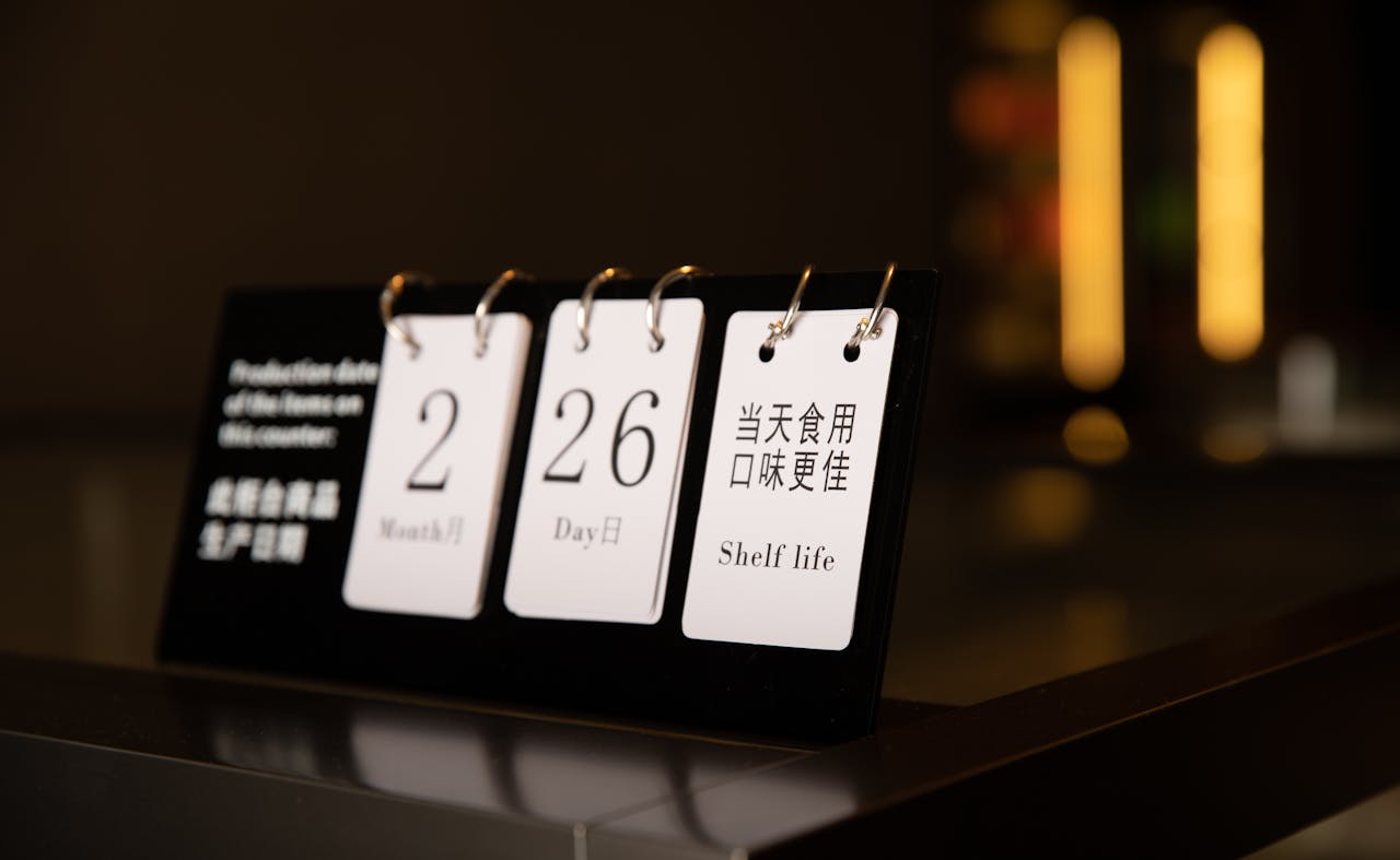 Why Smart Retailers Shop “China Stock & In Production” Collections Before Everyone Else
