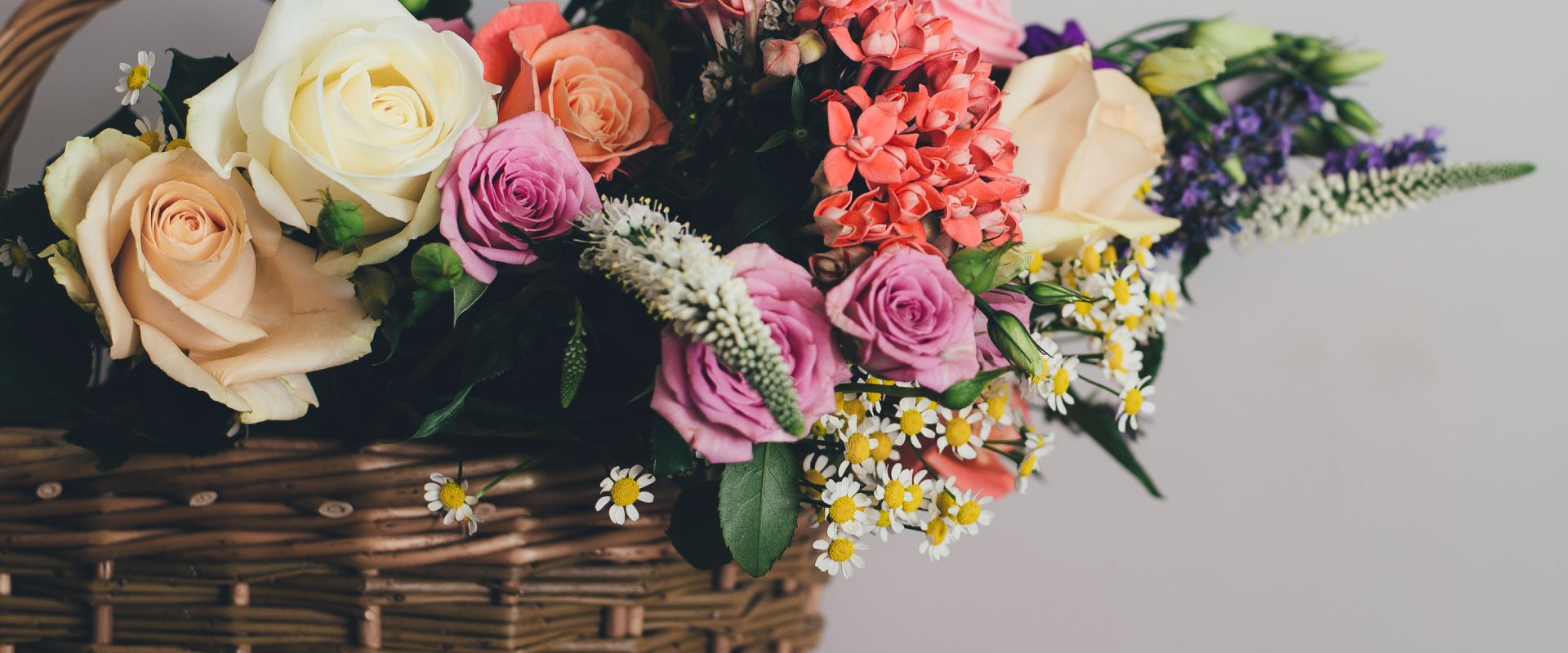 Tips for Flower Shops for Upselling Gift Baskets