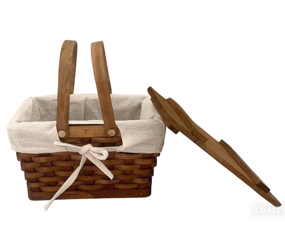 Stained Woodchip Picnic Basket w/Cotton Liner, Small
